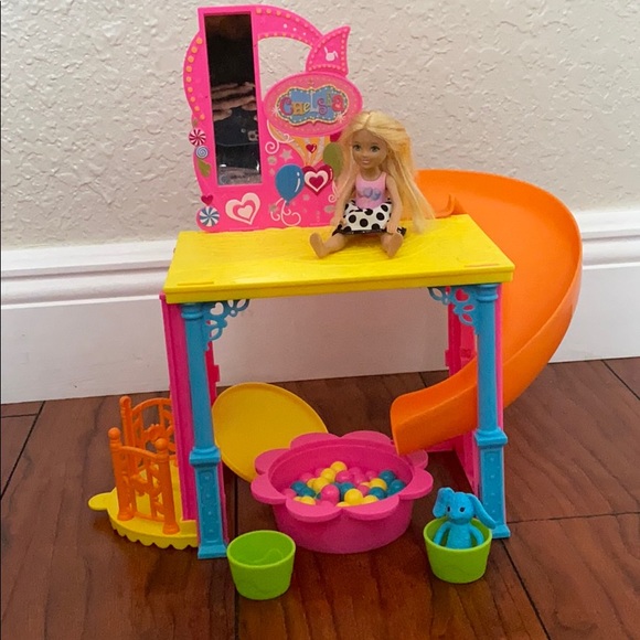 barbie chelsea fun house